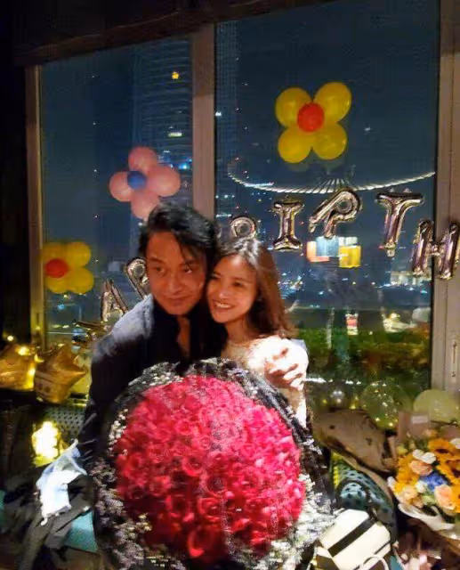 知名男星官宣新戀情!對方是小25歲女粉絲,因拉踩前任被指情商低
