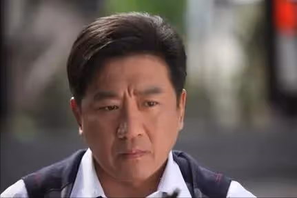 丁勇岱:對趙雪華一見鍾情,結婚37年零緋聞,如今兒子成心病
