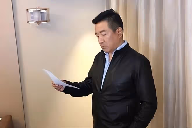 丁勇岱:對趙雪華一見鍾情,結婚37年零緋聞,如今兒子成心病