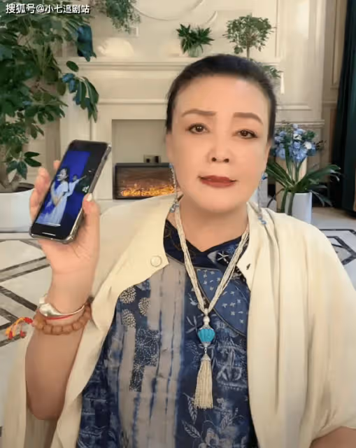 網傳汪小菲子女偷偷回京,張蘭透露曾去海洋館,大S媽陪同