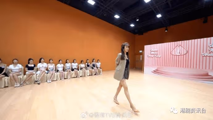 港姐終極面試丨郭珮文唔止一次遲到激嬲陳嘉容︰落選唔關我事