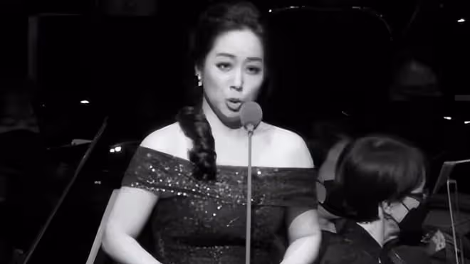 痛心!46歲歌手李尚恩演出前被發現在廁所死亡,當晚還參加了彩排