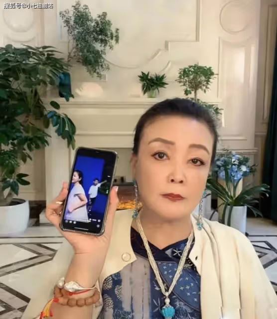 別太離譜!為了子女汪小菲委曲求全,跟大S握手言和,派汪爸和親
