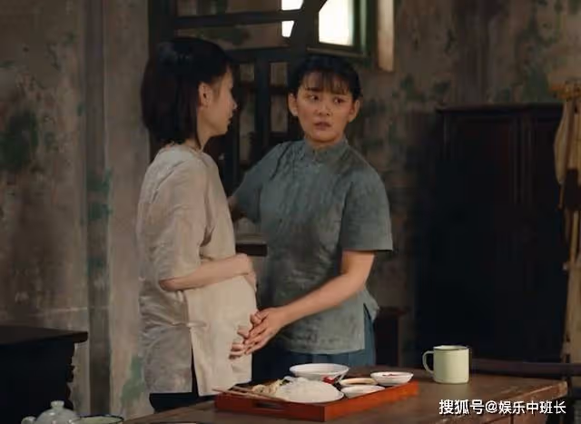 《南洋女兒情》白月初遭凌辱動手殺人,天晴一句話改變局面,活該