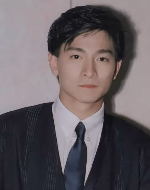 請動劉德華唱主題曲,讓周星馳感動落淚,這才是王寶強真實的江湖地位