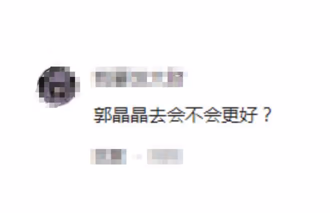 霍啟剛現身平價飯館,與父共進晚餐,低調待人贏好評,郭晶晶缺席