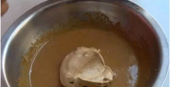 暄軟香甜的紅棗核桃蛋糕,成本幾元,做法簡單,補血補腦超營養~