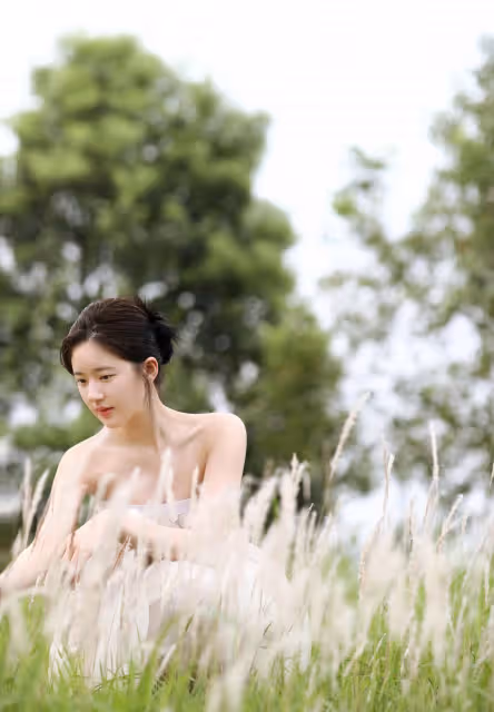微胖+圓臉如何穿?趙露思10套甜美顯瘦搭配教會你