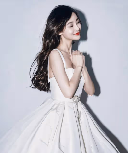 宋軼和楊穎穿同款,一個溫婉氣質一個甜美驚艷,讓人大飽眼福