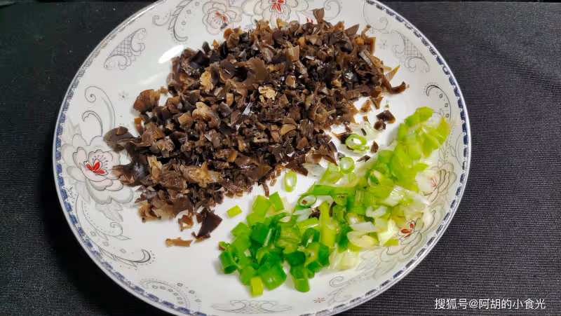 頭伏吃餃子,這個餡才是首選!汁多味美、一口一個好解饞,5塊錢全家吃到滿足