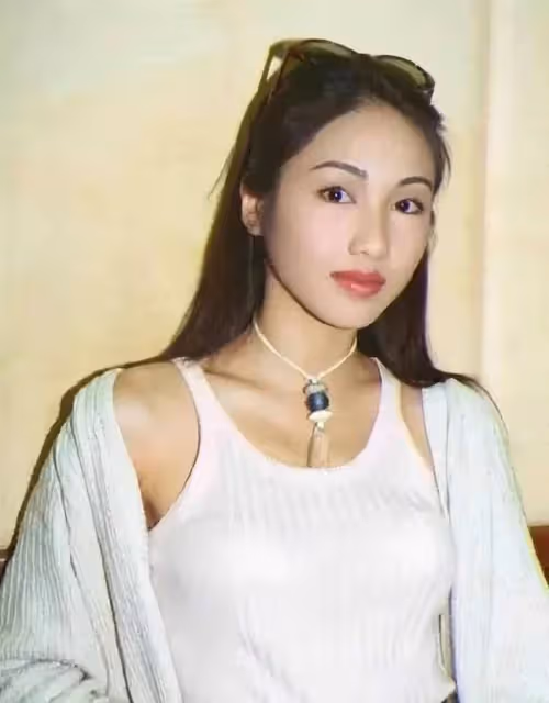 當42歲張柏芝跟51歲黎姿站在一起,我才徹底明白誰是香港第一美女