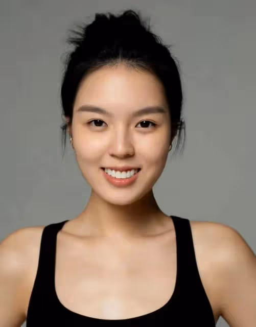 恭喜!李詠21歲女兒宣布出道,哈文已回京陪伴,仍雇保姆財力不減