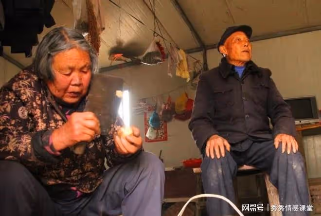 故事:我們全款給兒子買的房,兒媳竟讓她小姨住,最後我果斷賣房