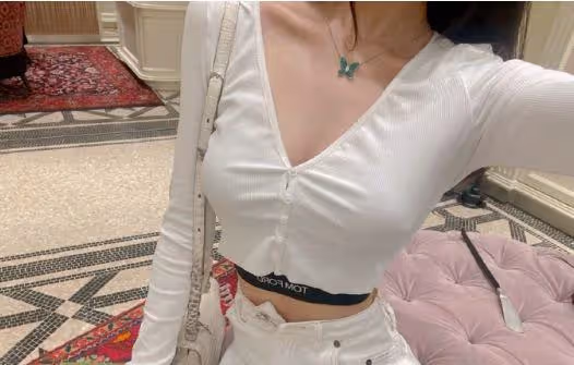 李現疑與女網紅戀愛,女方被扒離婚有娃,曾一起看周杰倫演唱會