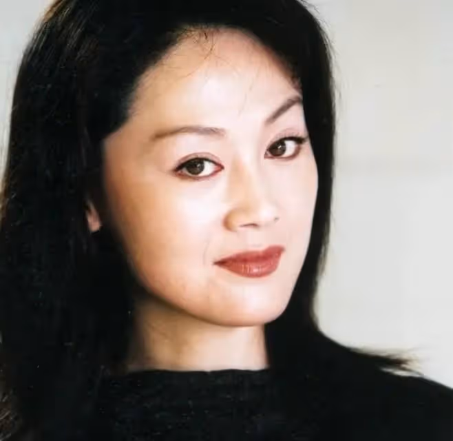 王姬稱演員是天底下最累心的工作!言論引爭議,本人忙發視頻解釋
