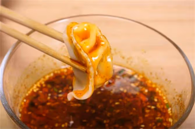 餃子蘸汁只放醋?教你在家做萬能蘸料汁,蘸啥都好吃