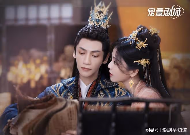 羅雲熙白鹿《長月燼明》其實是穿越劇,仇人變相公,女主太難了