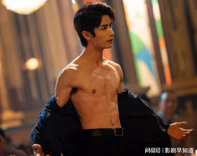 《招惹》腹黑少爺替假爹迎親,姨娘是小青梅,劇情狗血又上頭