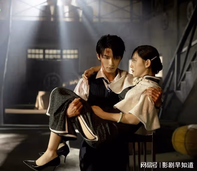 《招惹》女海王為復仇,撩撥父子倆,劇情大膽,小短劇太卷了吧