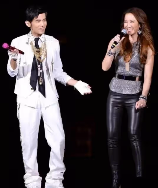 李玟12個冷知識:生前半年罹患乳癌,曾被劉鑾雄原配寶詠琴排斥