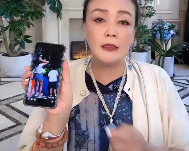曝汪小菲接兒女回8000W豪宅!大S半身不遂住院,具俊曄赴美拒照料