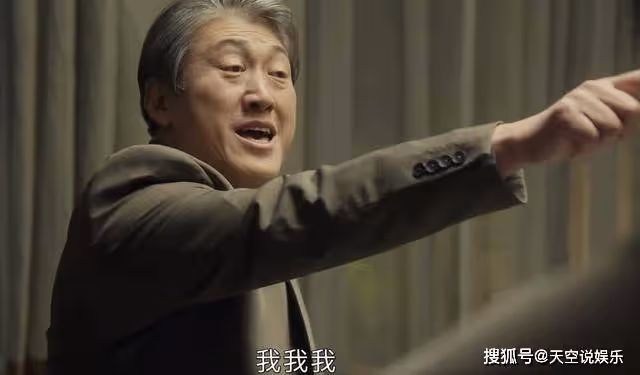 《追光的日子》物質還是陪伴?王放的叛逆,對賈坤來說不過是個作精