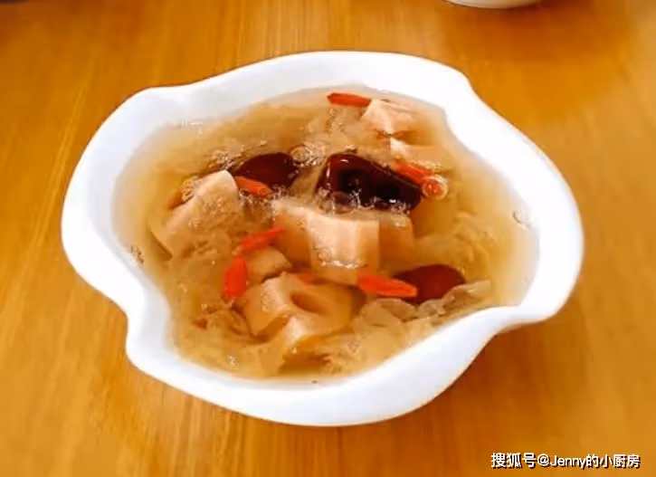 夏季進補多喝湯!推薦4道湯,清爽不膩,常喝健脾潤燥,健康度夏