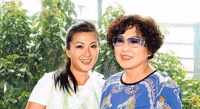 恭喜!48歲TVB老戲骨女兒稱將結婚,曾有兩段婚史,男方高大有型