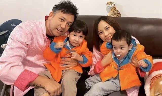 香港知名男星妻子被曝懷四胎，夫妻倆多次鬧離婚，房事依舊和諧