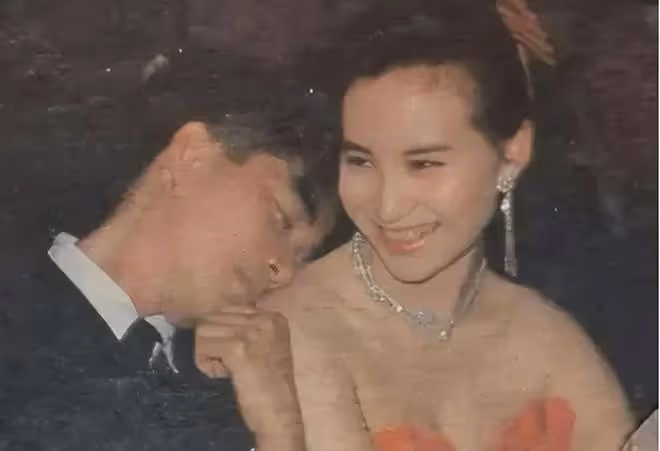 網傳60歲何超瓊愛上陳百強表弟,她終究還是沒放下舊愛的牽絆嗎