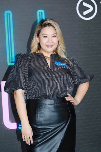 香港著名星二代情緒病復發!自認呼吸都有錯,曾一度傳出死訊