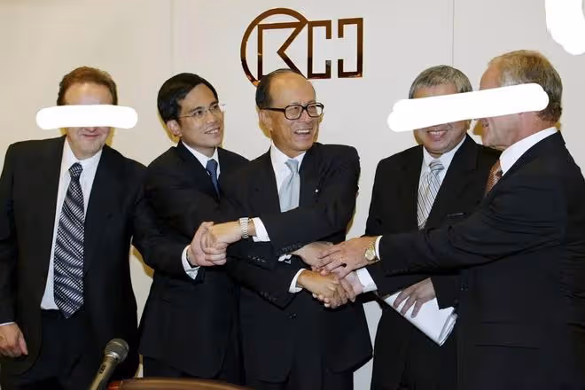 27歲百億身家，香港「最牛富三代」李思德，或成爺爺李嘉誠接班人