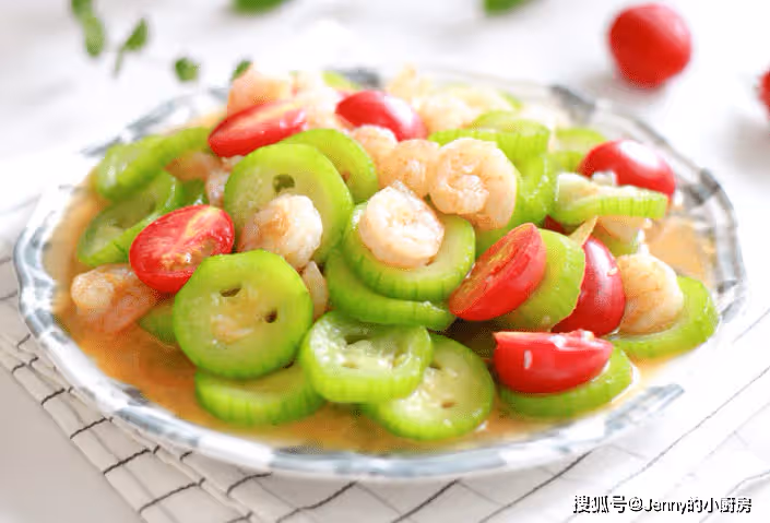三伏天養生,建議每天吃點清淡的,推薦5道炒菜,照著做吃得好