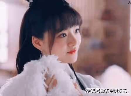 《玉骨遙》時影在神廟為何從了朱顏？《玉骨遙》朱顏的真實身份是什麼？