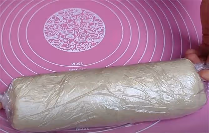 油條想要好吃,和面手法是關鍵,學會這個技巧,酥香可口涼了不硬