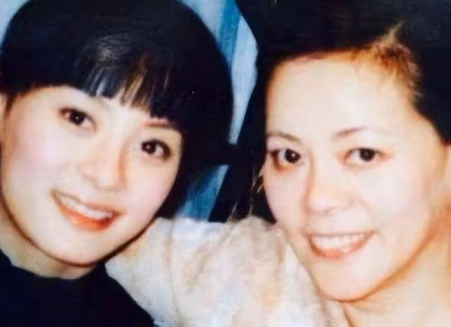 主持人問孫儷:「你收入這麼高,為什麼不給父親買房?」