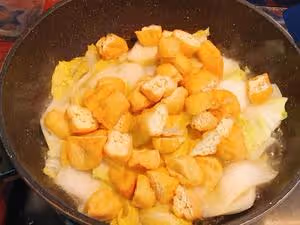 好吃到連湯汁都不剩的白菜燜豆泡，給肉都不換