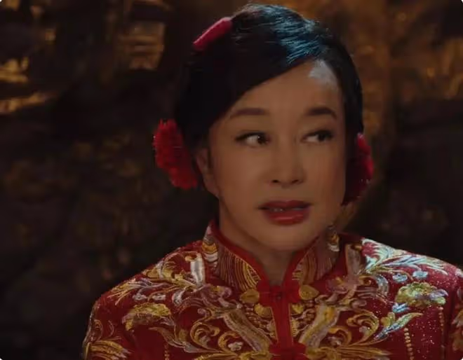 70多歲的劉曉慶又出來裝嫩了！新戲演女兒，喊小18歲的男演員爹爹