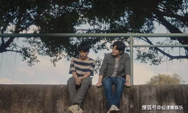 《追光的日子》佛系對待早戀?郝楠的寬容,拾起了每一個孩子的尊嚴