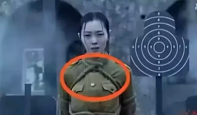 笑到肚子疼的穿幫鏡頭,手錶忍了,輪胎不說了,最後一個幾個意思
