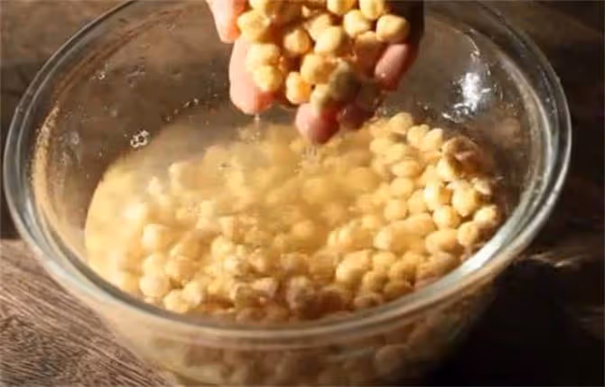 鷹嘴豆最好吃銷魂的2種做法,嘎嘎脆,軟綿綿,越嚼越上癮