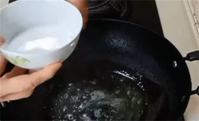 可以上席桌的蒸南瓜,清香可口,色澤漂亮,做法簡單零難度