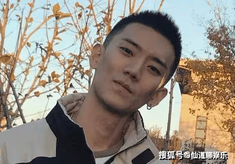《曾少年》謝喬考上北清了嗎？《曾少年》譚輝是誰演的？