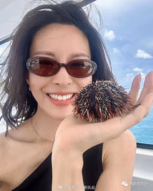 荒島上大曬多套性感戰衣!TVB當紅小花獲男友安排住超豪別墅