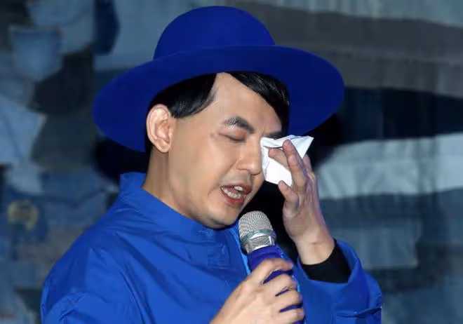 黃子佼被立案調查,願「配合司法檢查」,葛斯齊稱大小S也逃不掉