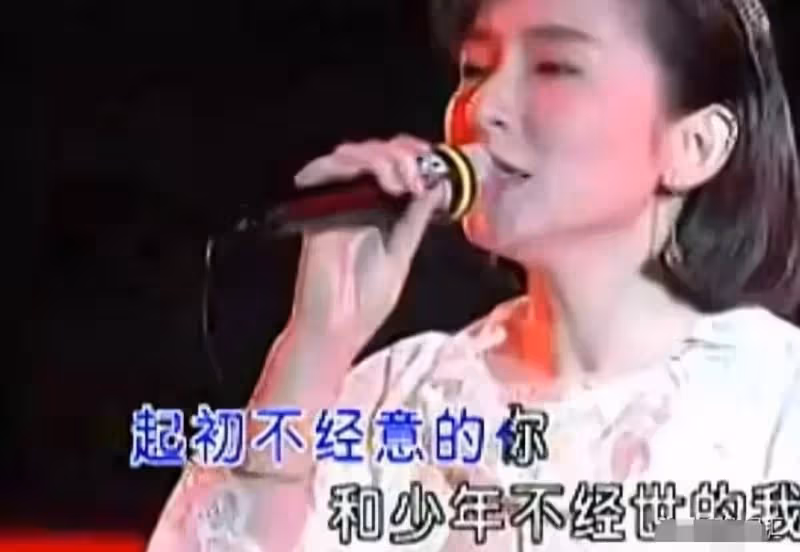 65歲天后終生未婚,無x無愛,與青燈古佛相伴,被母親「毀掉」一生