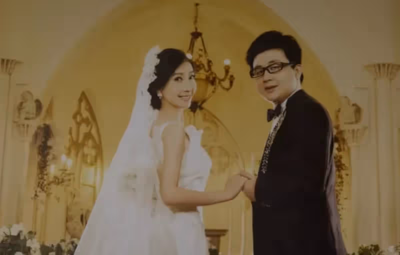新婚妻癌逝！生前老公「淚拍深情紀錄片」永恆愛情太動人　才1年「宣布另娶新歡」引網友議論