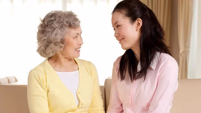 婆婆突然主動要幫忙帶孩子,原來竟是為了拿我的奶水喂她的小貓崽