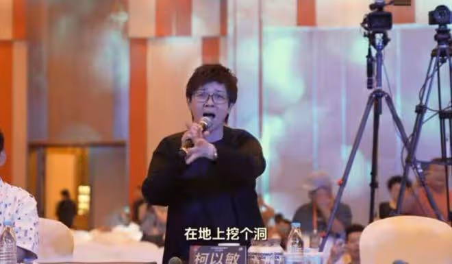 柯以敏再惹爭議,《好聲音》現場教學演唱代表作,被吐槽愛出風頭