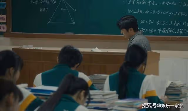 《追光的日子》高三沒有晚自習?青雲的奇葩規定,雖不真實卻很良心